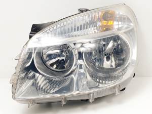 #1369016 FARO IZQUIERDO