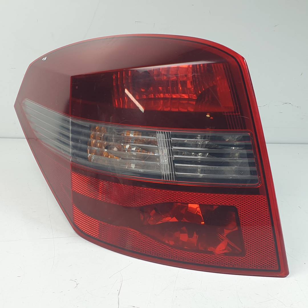 PILOTO TRASERO IZQUIERDO - 265550002R - RENAULT - LAGUNA GRANDTOUR III