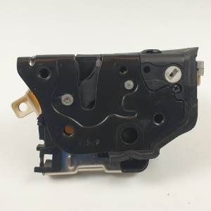 #3056014 CERRADURA PUERTA TRASERA DERECHA