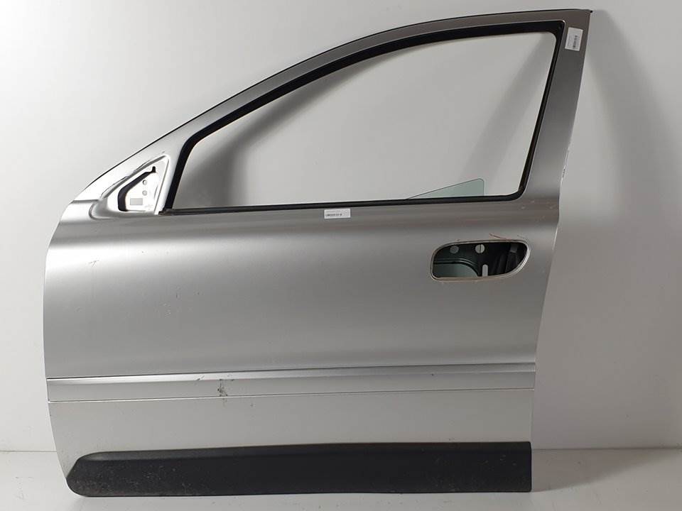 #785745 PUERTA DELANTERA IZQUIERDA