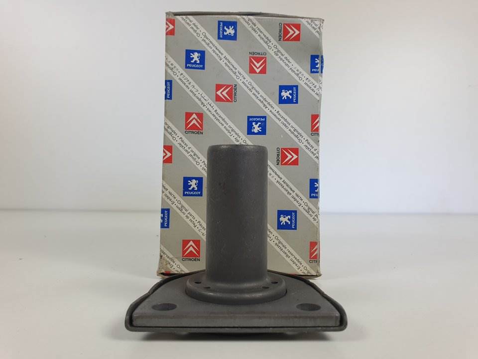 #773945 TIRADOR CAPOT