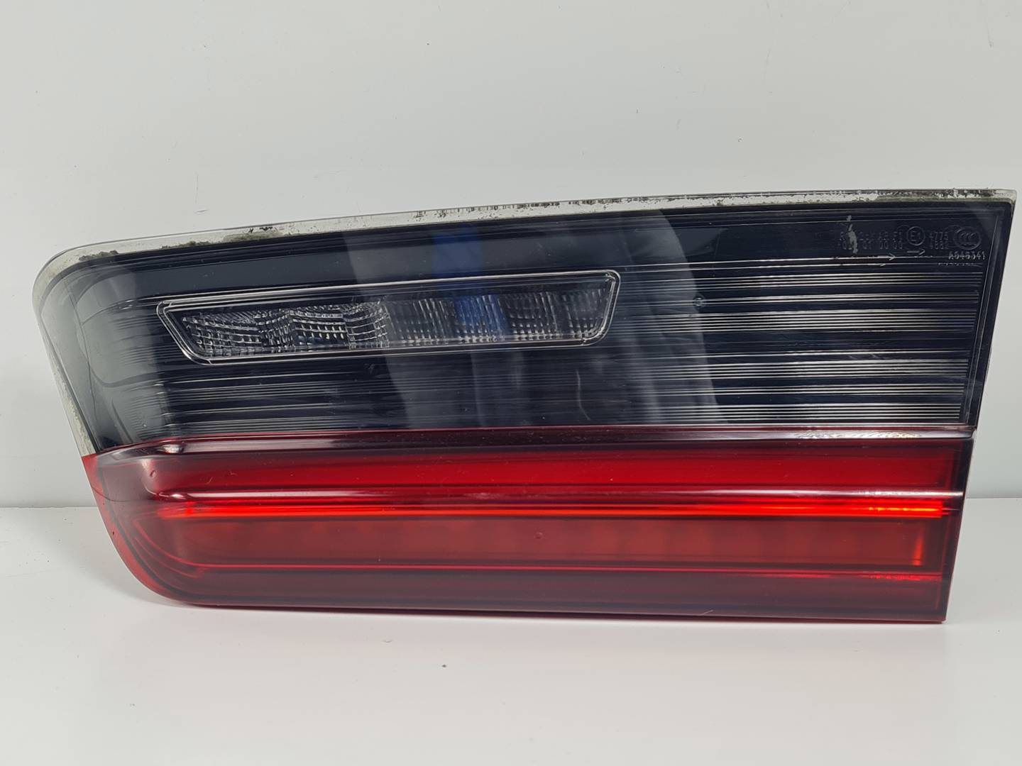 #3437531 PILOTO TRASERO DERECHO INTERIOR