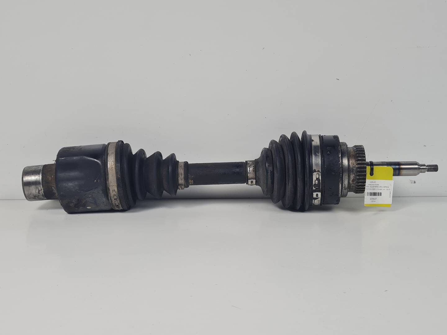 #3379427 TRANSMISION DELANTERA IZQUIERDA