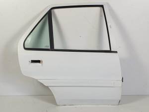 #1159186 PUERTA TRASERA DERECHA