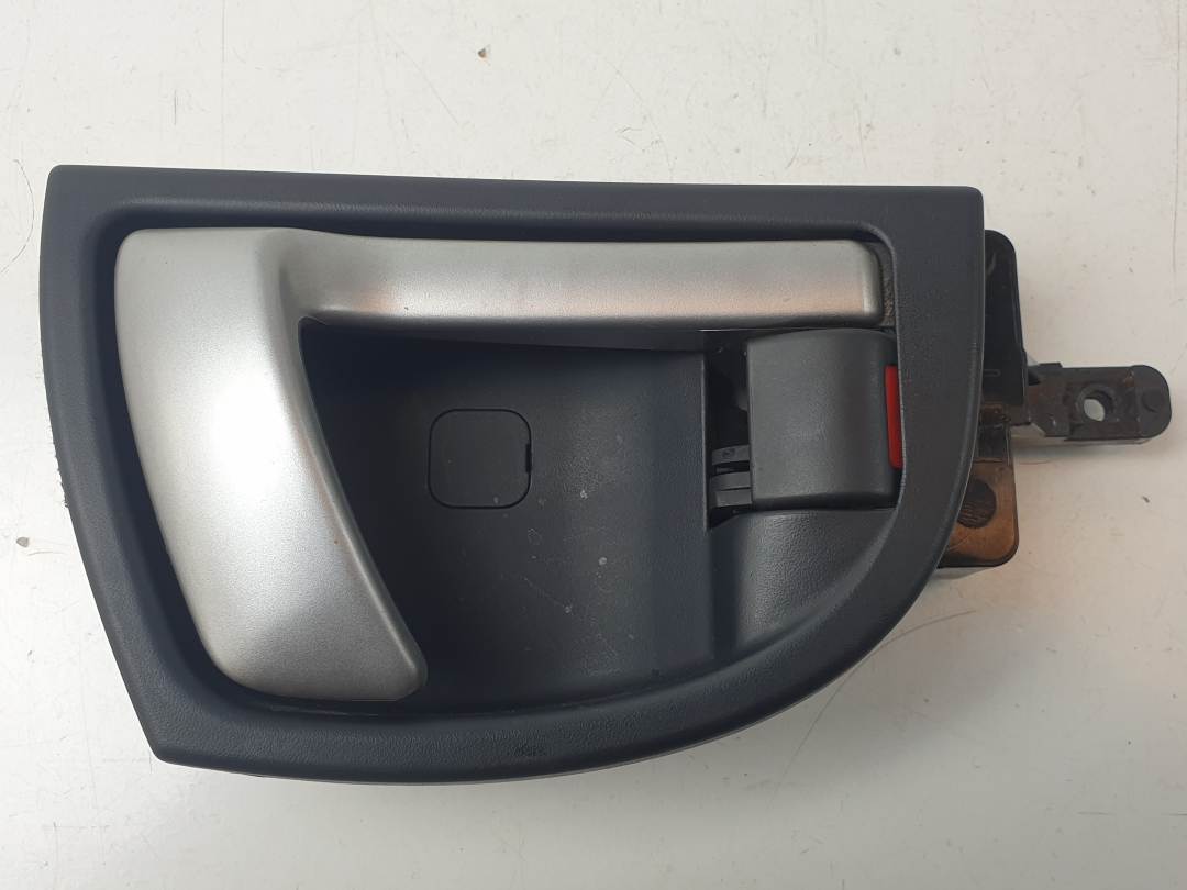 #3054418 MANETA INTERIOR TRASERA DERECHA