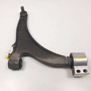 #3256645 BRAZO SUSPENSION INFERIOR DELANTERO DERECHO