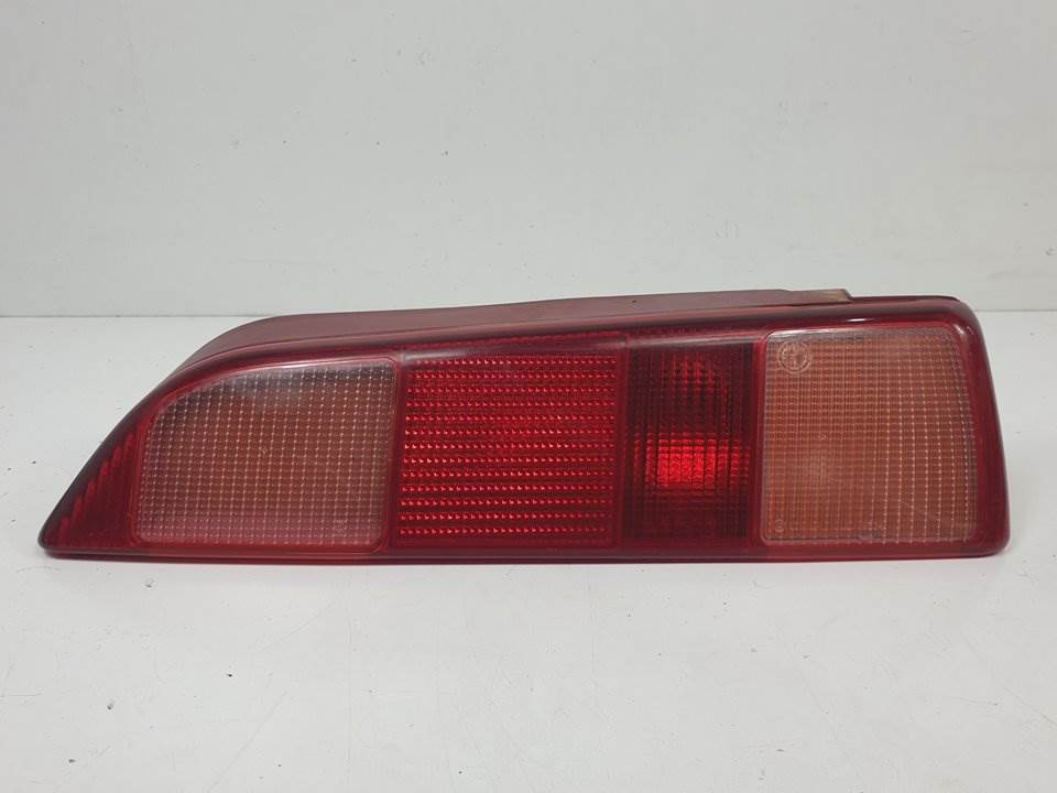 PILOTO TRASERO DERECHO - 37180751 - ALFA ROMEO - 146