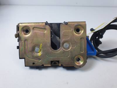 #3254680 CERRADURA PUERTA LATERAL IZQUIERDA