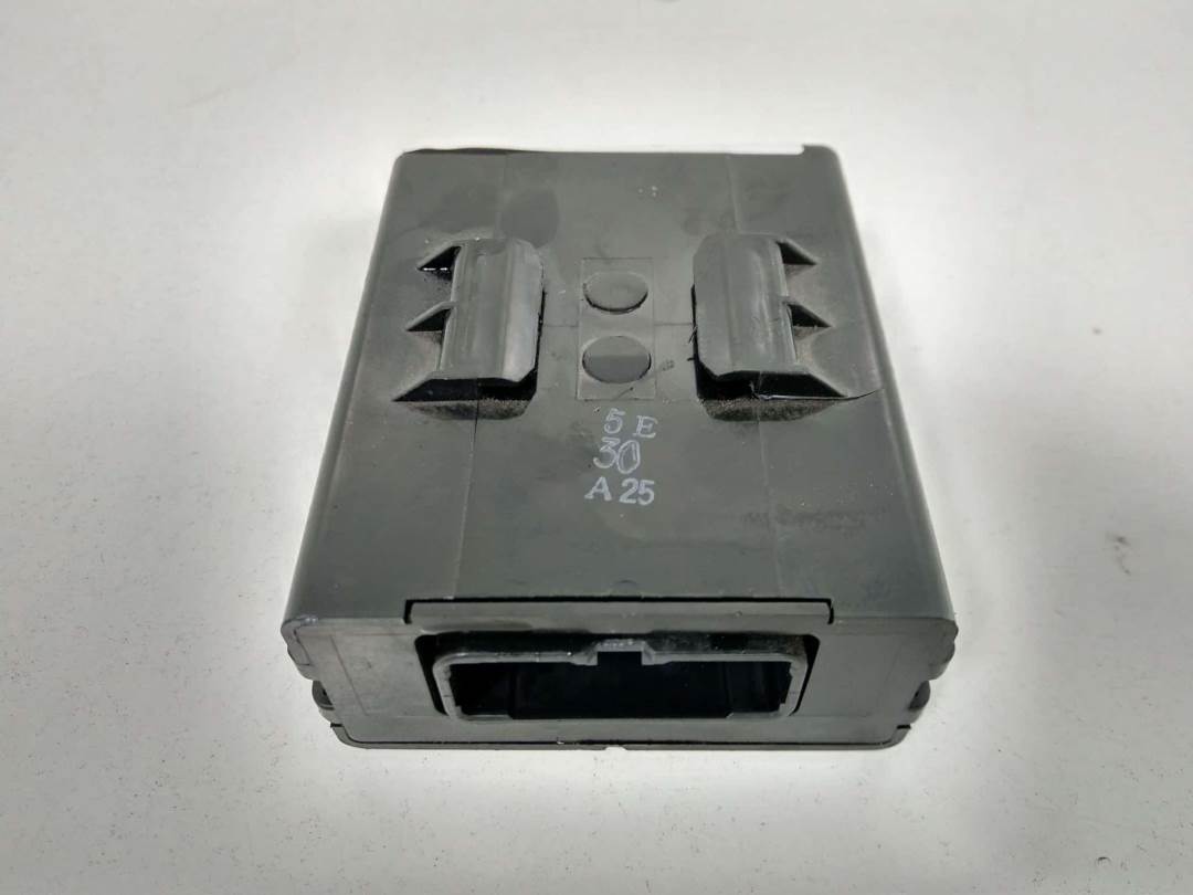 MODULO ELECTRONICO - TOYOTA - #335095