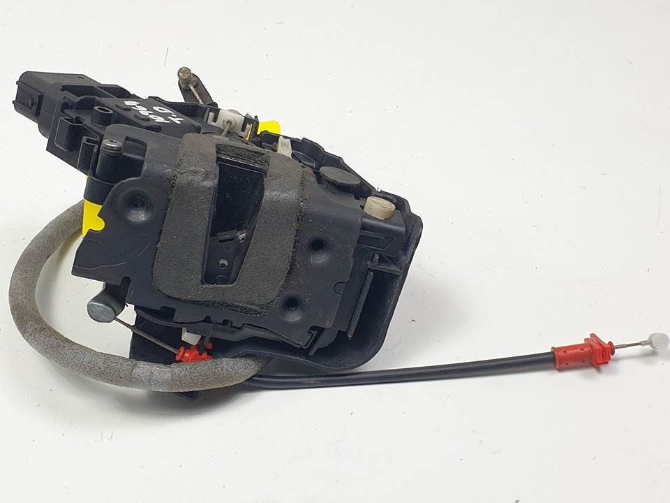 CERRADURA PUERTA TRASERA DERECHA