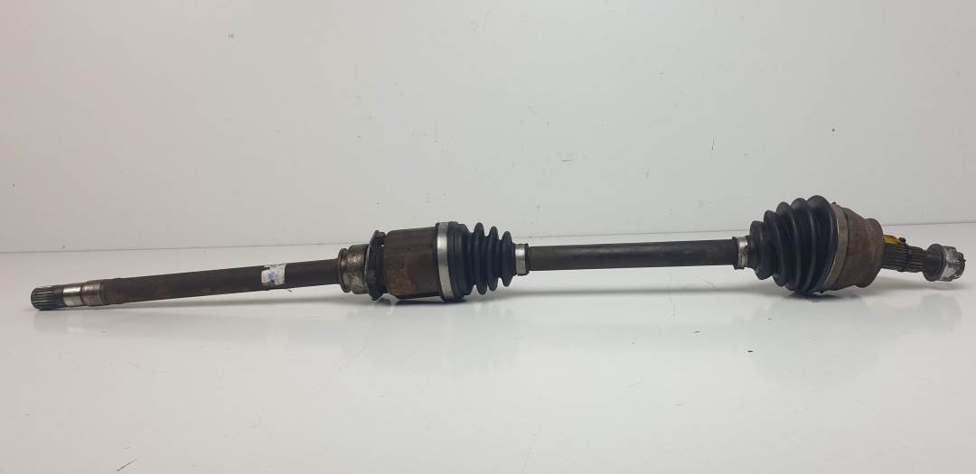 #1513896 TRANSMISION DELANTERA DERECHA