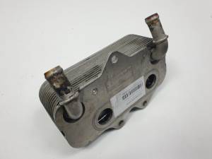 #833998 ENFRIADOR ACEITE MOTOR