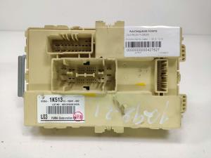 #427527 CAJA RELES / FUSIBLES