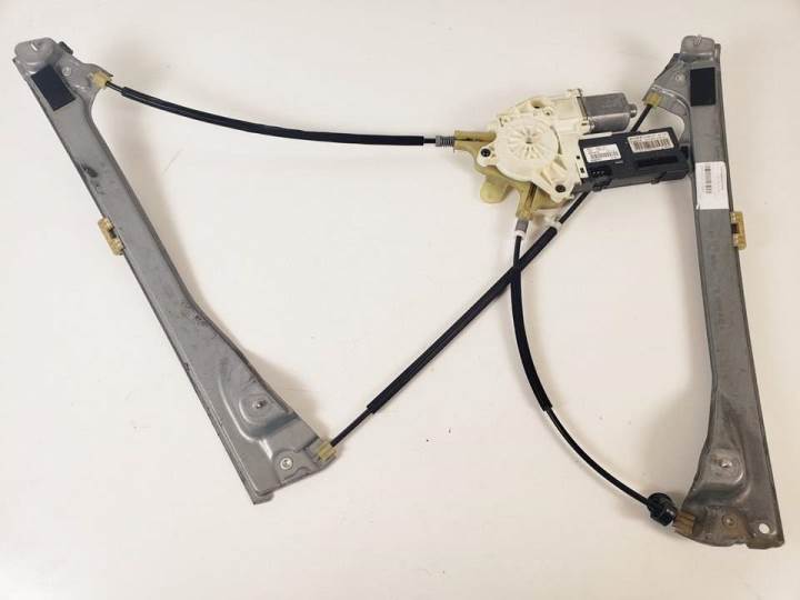 #1215057 ELEVALUNAS DELANTERO IZQUIERDO