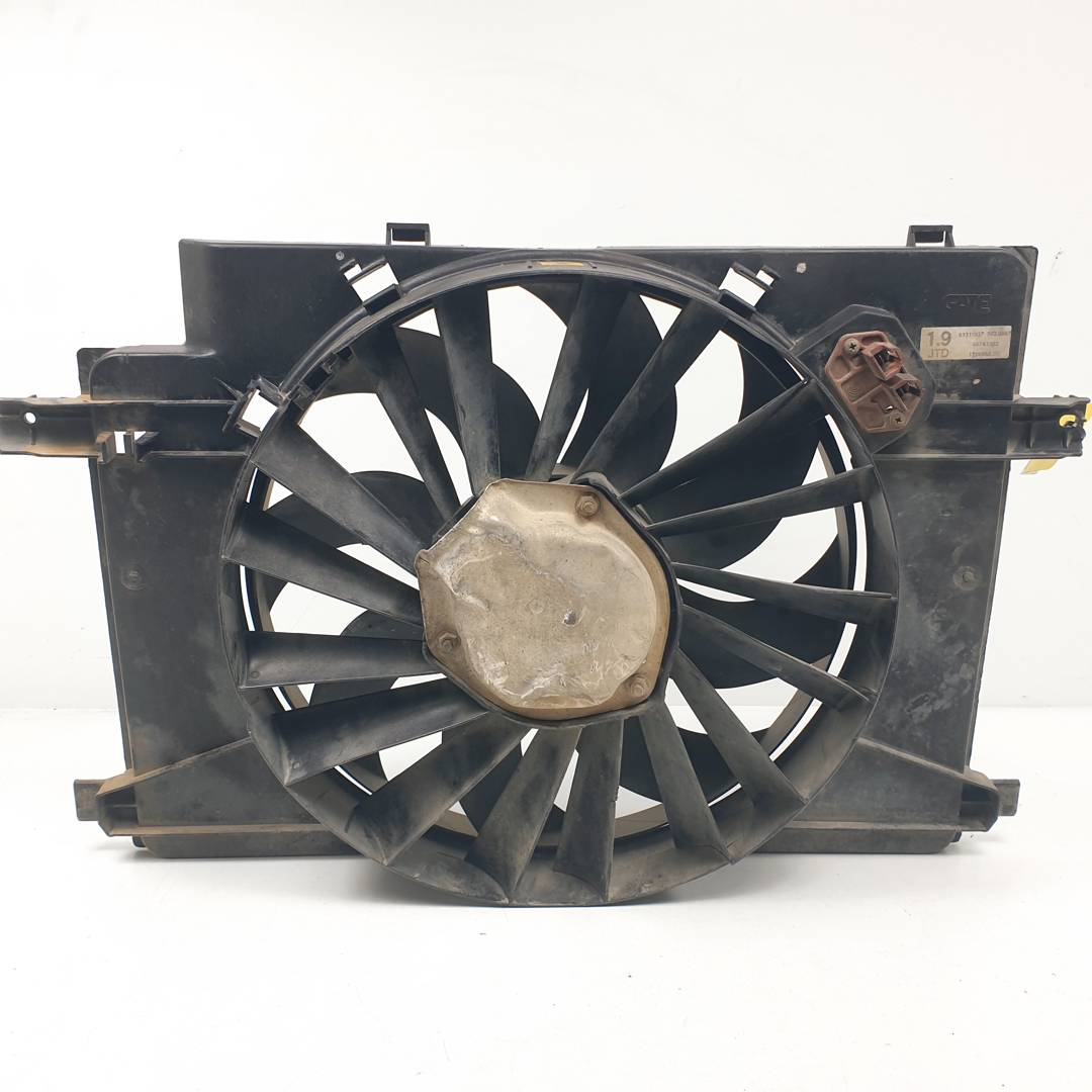 ELECTROVENTILADOR - 8240309 - ALFA ROMEO - 147 (190)