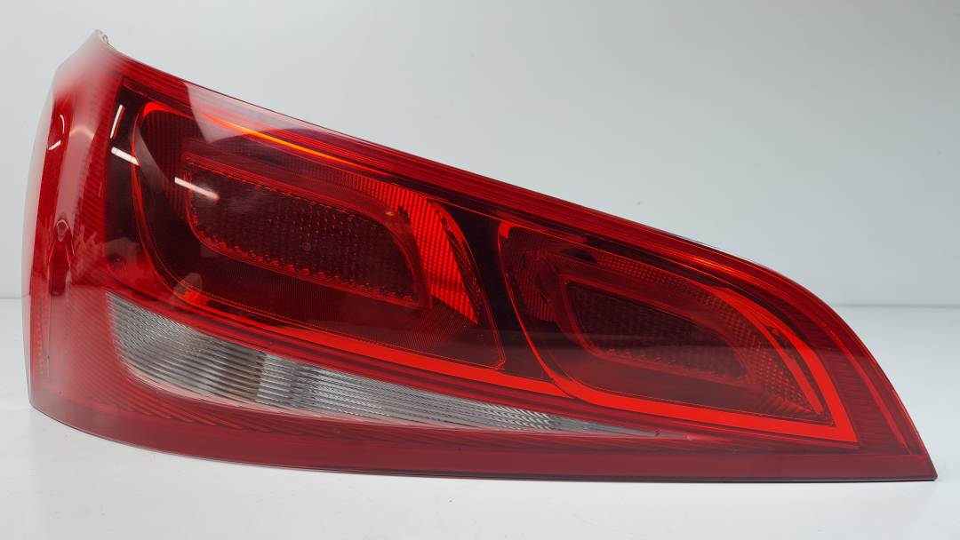 PILOTO TRASERO IZQUIERDO - 8R0945093 - AUDI - Q5 (8R)