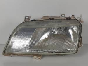 #970400 FARO IZQUIERDO