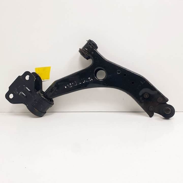 BRAZO SUSPENSION INFERIOR DELANTERO DERECHO