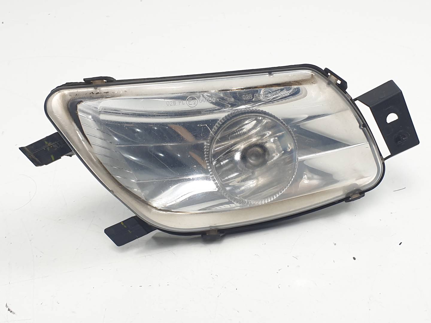 #3227203 FARO ANTINIEBLA IZQUIERDO