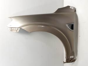 #3149310 ALETA DELANTERA IZQUIERDA