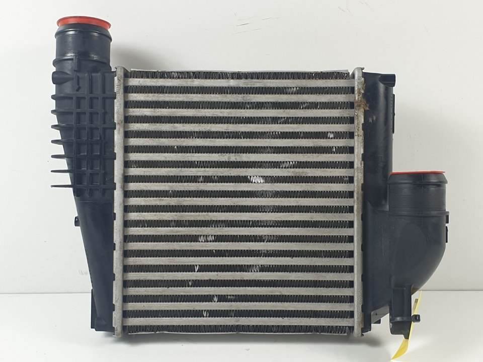 #1263657 INTERCOOLER