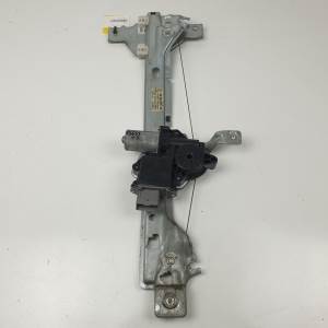 #1546577 ELEVALUNAS TRASERO IZQUIERDO