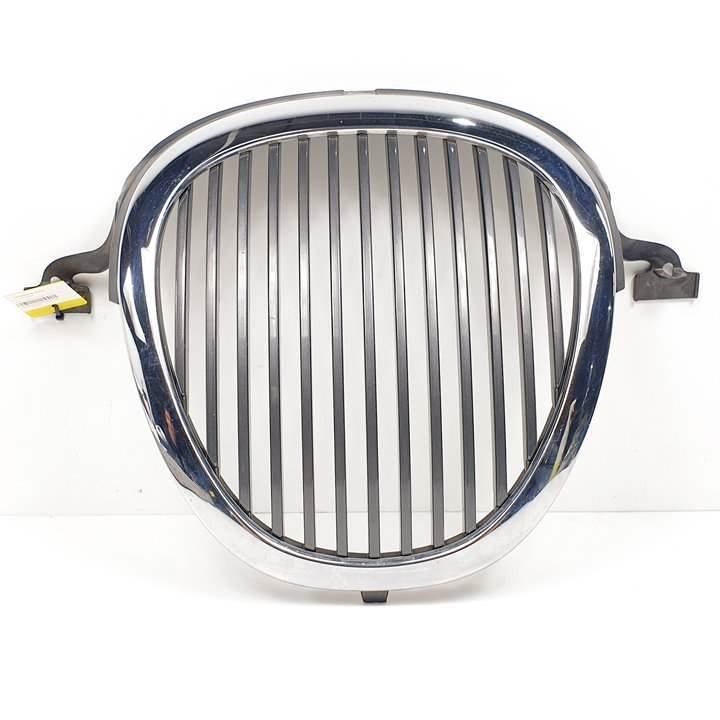 #1315795 REJILLA DELANTERA