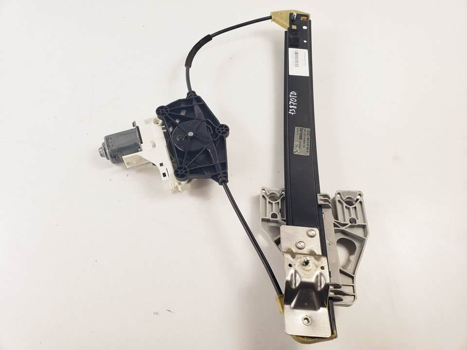 #1143207 ELEVALUNAS TRASERO DERECHO