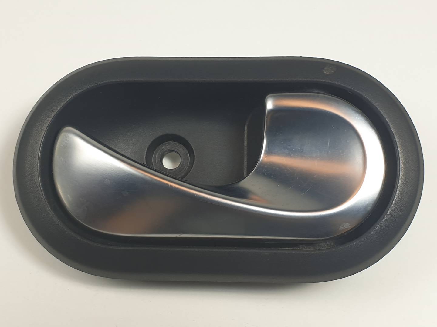 MANETA INTERIOR DELANTERA DERECHA