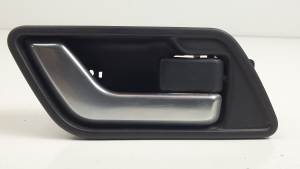 #3166514 MANETA INTERIOR DELANTERA DERECHA