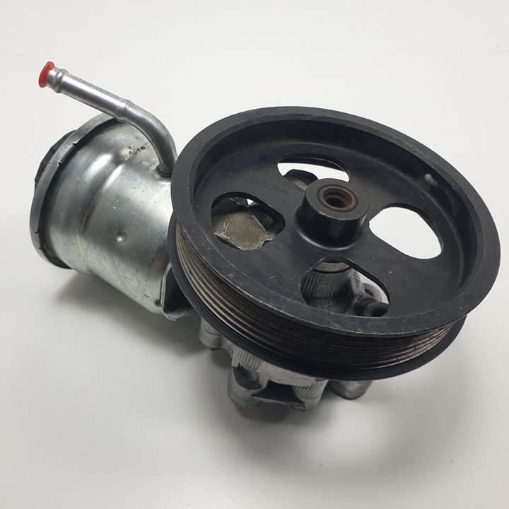 #411521 BOMBA DIRECCION