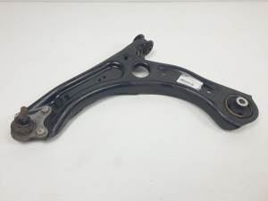 BRAZO SUSPENSION INFERIOR DELANTERO IZQUIERDO - VOLKSWAGEN - #930739