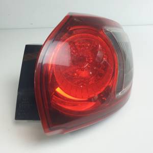 #3288877 PILOTO TRASERO DERECHO