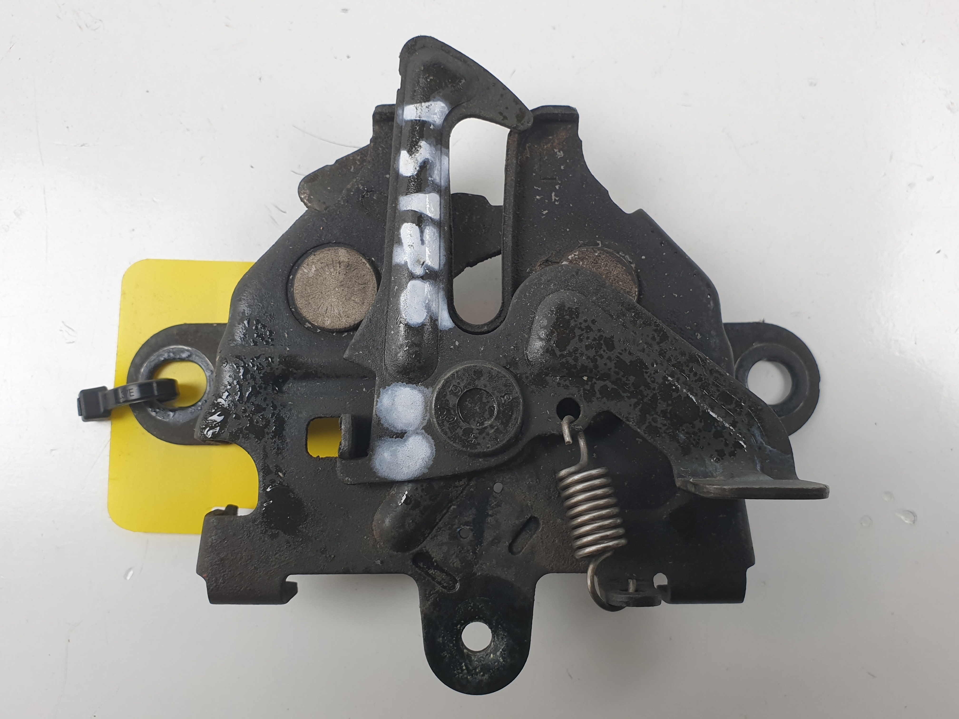 #1374945 CERRADURA CAPOT