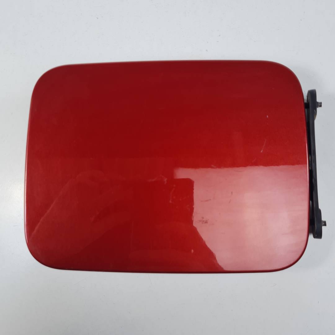 #3383375 TAPA EXTERIOR COMBUSTIBLE