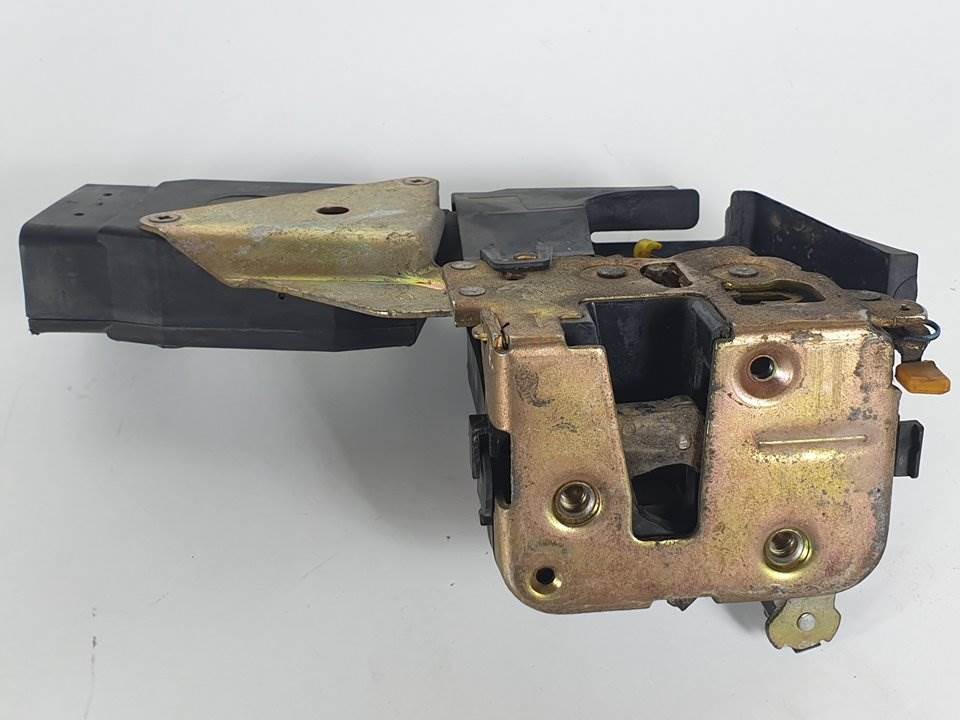 CERRADURA PUERTA TRASERA DERECHA - VOLVO - #901331