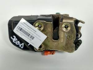 CERRADURA PUERTA DELANTERA IZQUIERDA - CHRYSLER - #315108