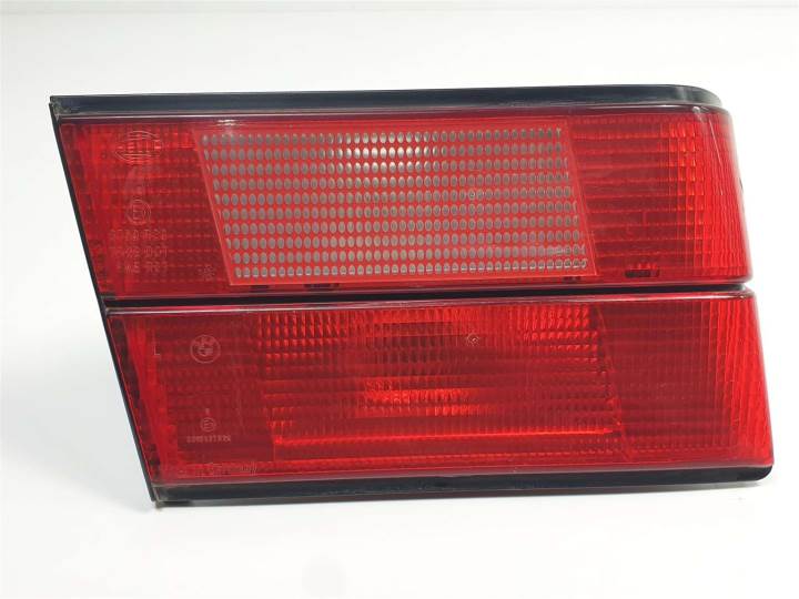 PILOTO TRASERO IZQUIERDO INTERIOR - BMW - #590099