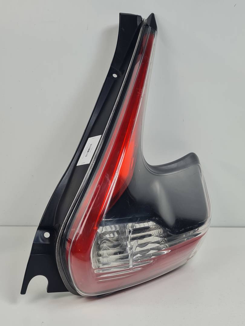 #3434900 PILOTO TRASERO DERECHO