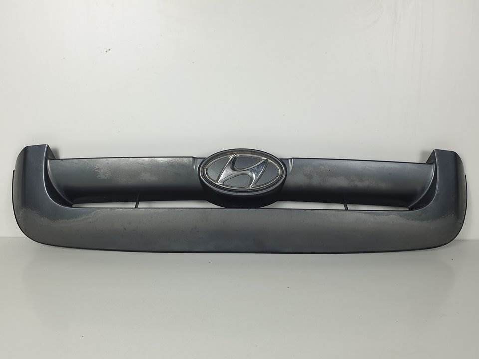 REJILLA DELANTERA - HYUNDAI - #954000
