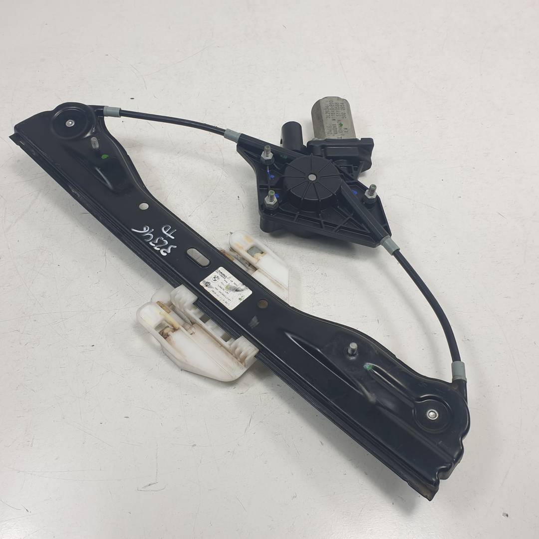 #3330803 ELEVALUNAS TRASERO DERECHO