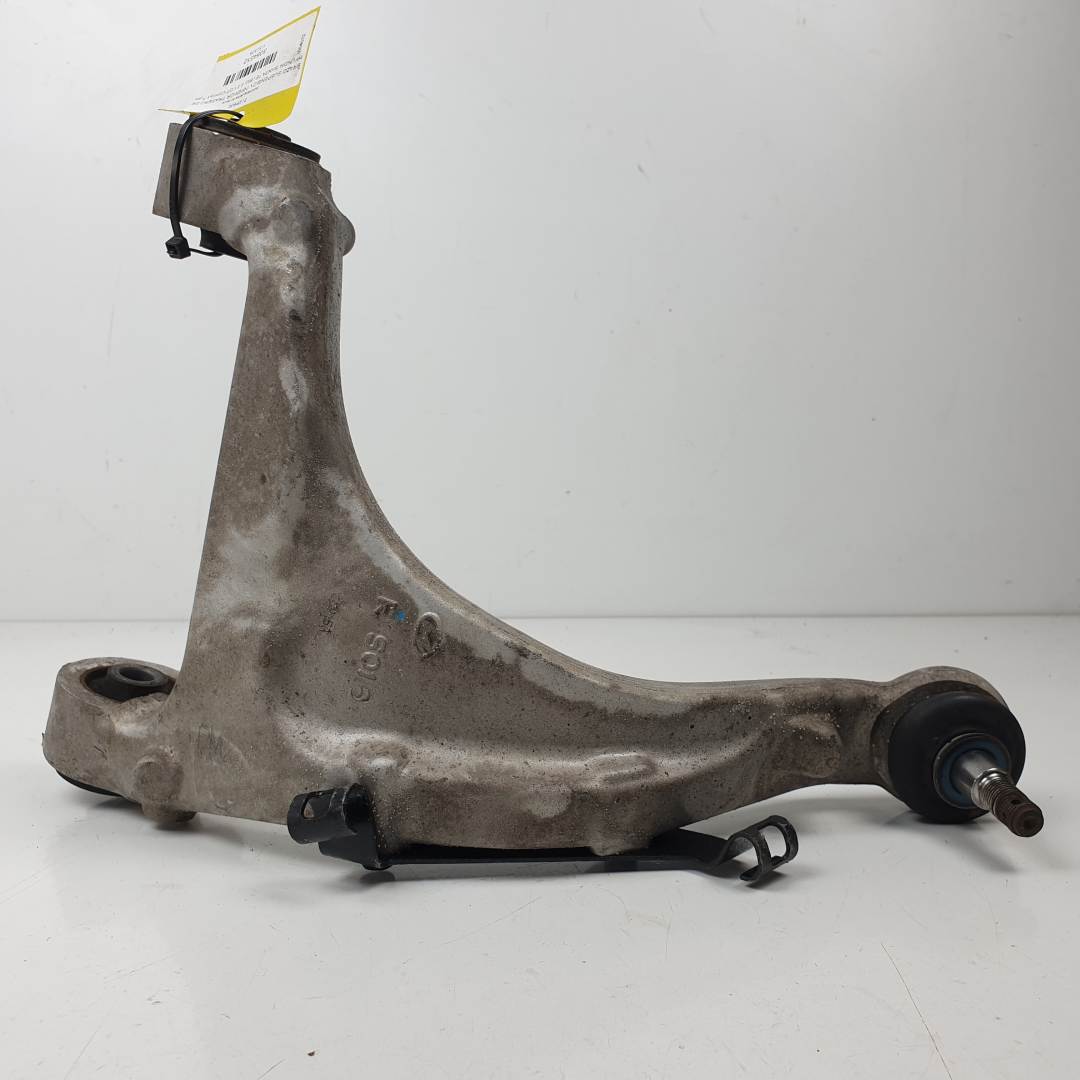 BRAZO SUSPENSION INFERIOR TRASERO DERECHO