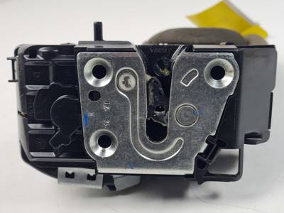 #3116373 CERRADURA PUERTA TRASERA DERECHA