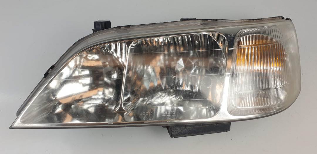 #966969 FARO IZQUIERDO