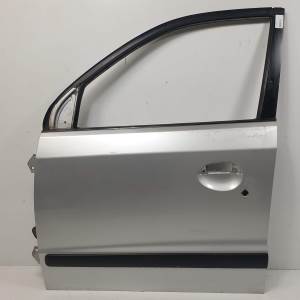 #1470463 PUERTA DELANTERA IZQUIERDA