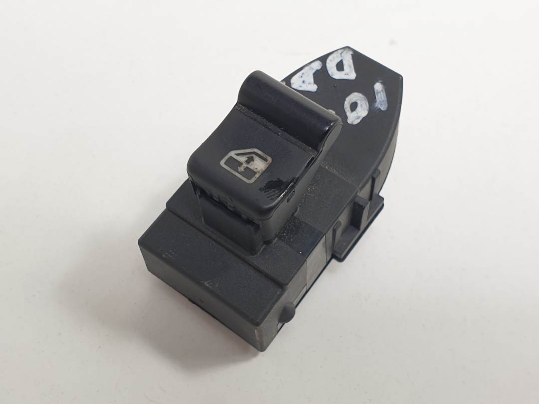 MANDO ELEVALUNAS DELANTERO DERECHO - ALFA ROMEO - GIULIETTA (191)