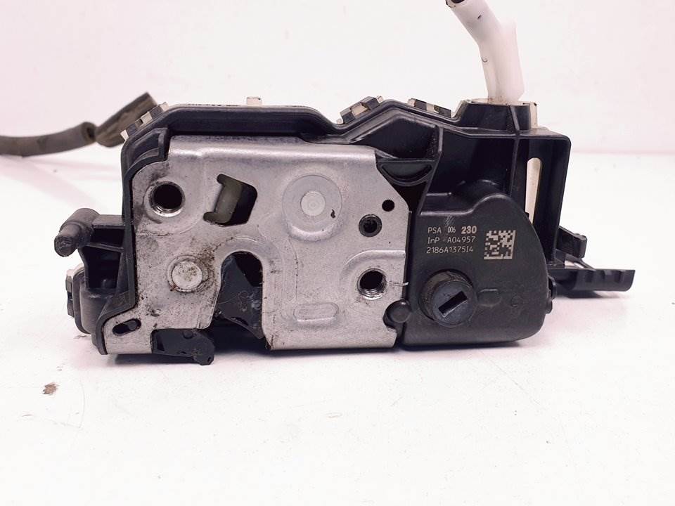 CERRADURA PUERTA DELANTERA DERECHA