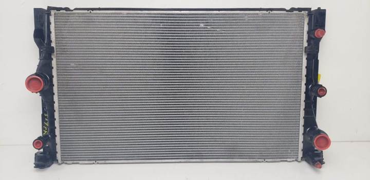 #1385834 RADIADOR AGUA