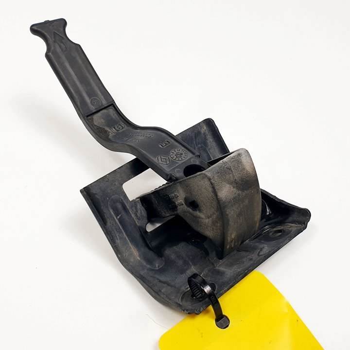 CERRADURA CAPOT - RENAULT - #1304638