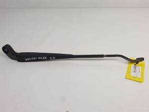 BRAZO LIMPIA DELANTERO IZQUIERDO - NISSAN - #691083